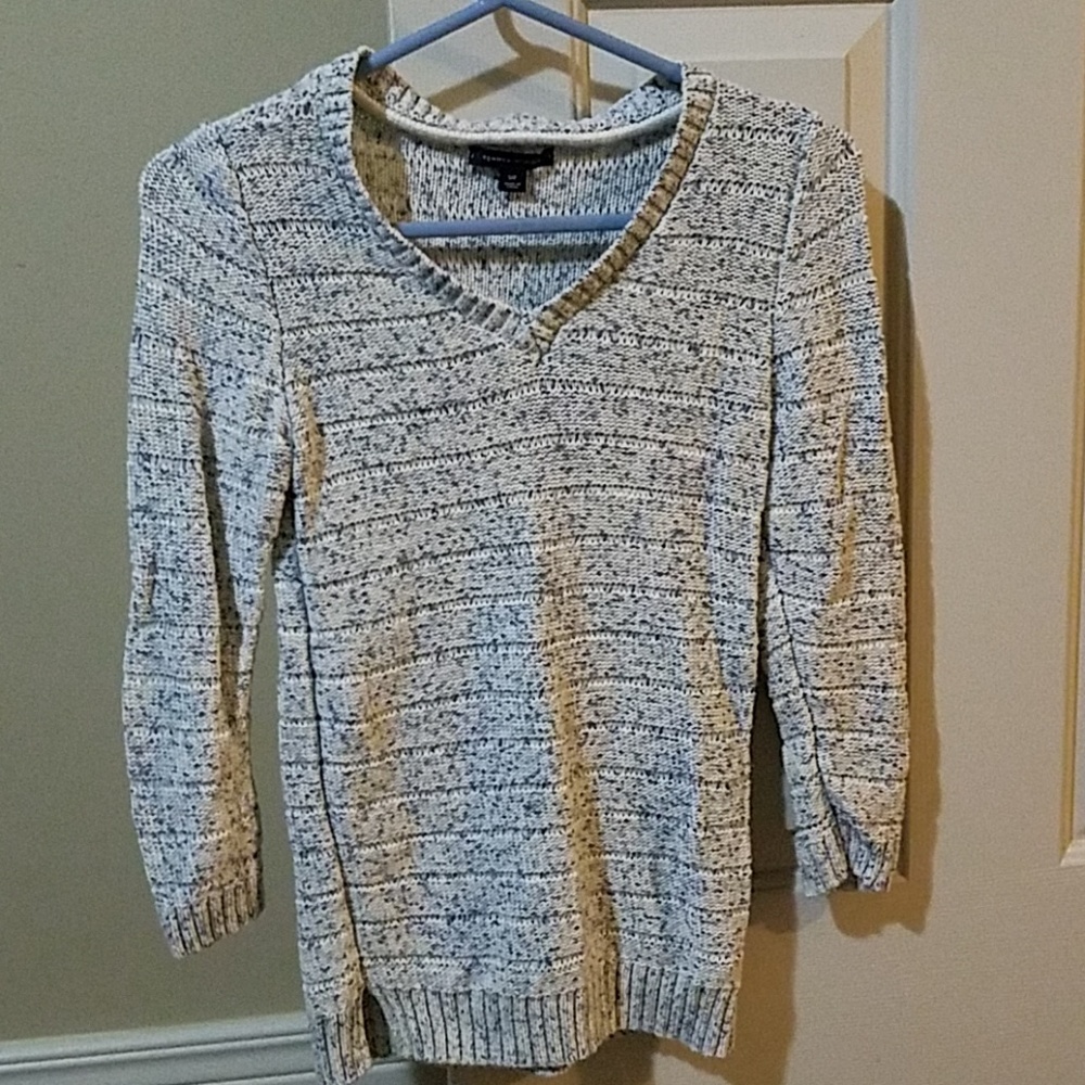 Tommy Hilfiger v neck sweater